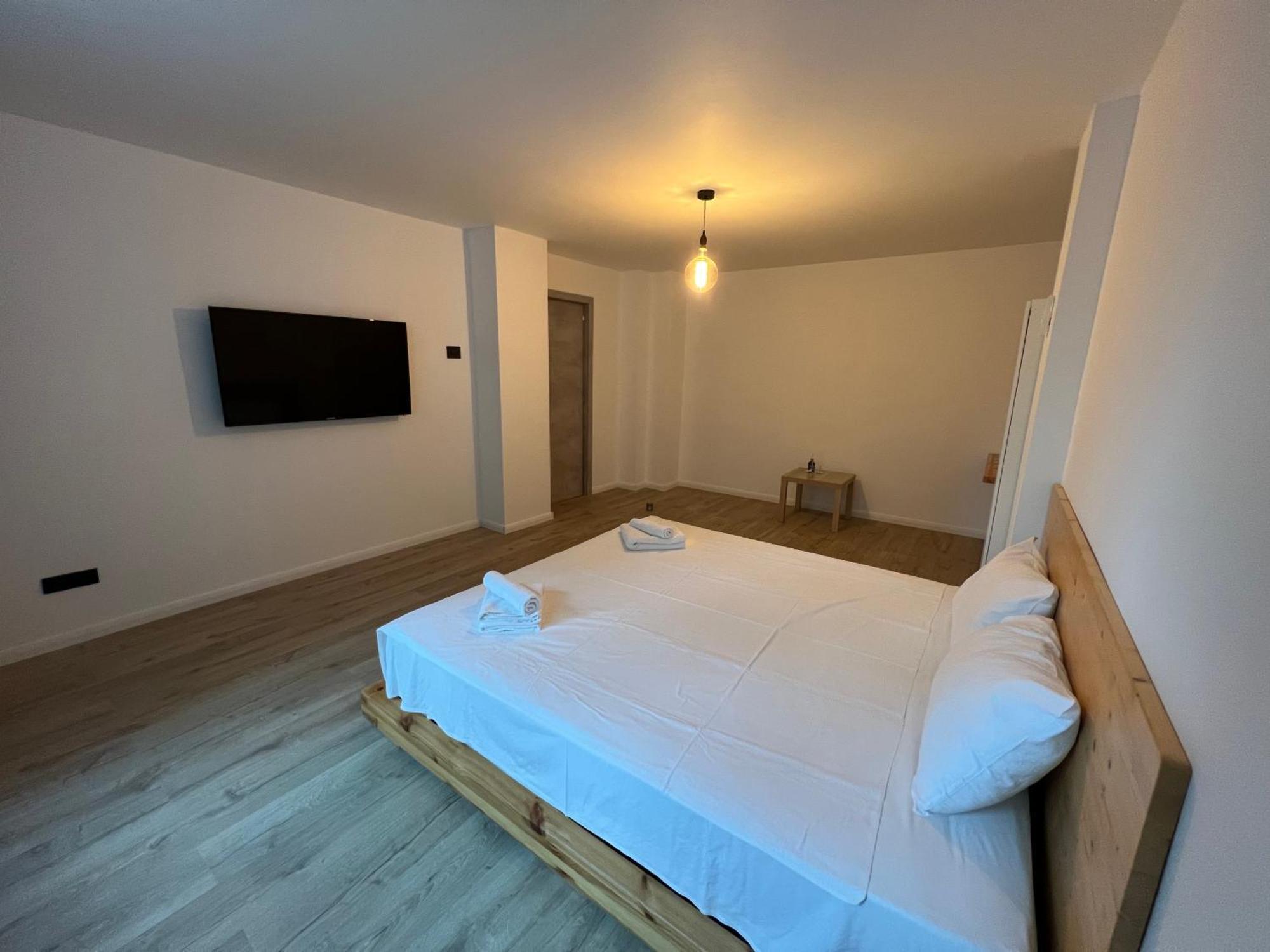 Appartement Ella Apart à Constanţa Extérieur photo
